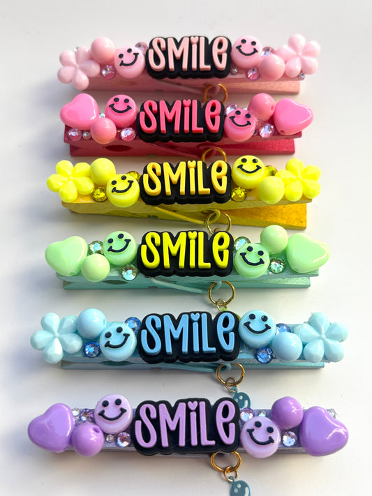 Smile spirit pins - set of 6