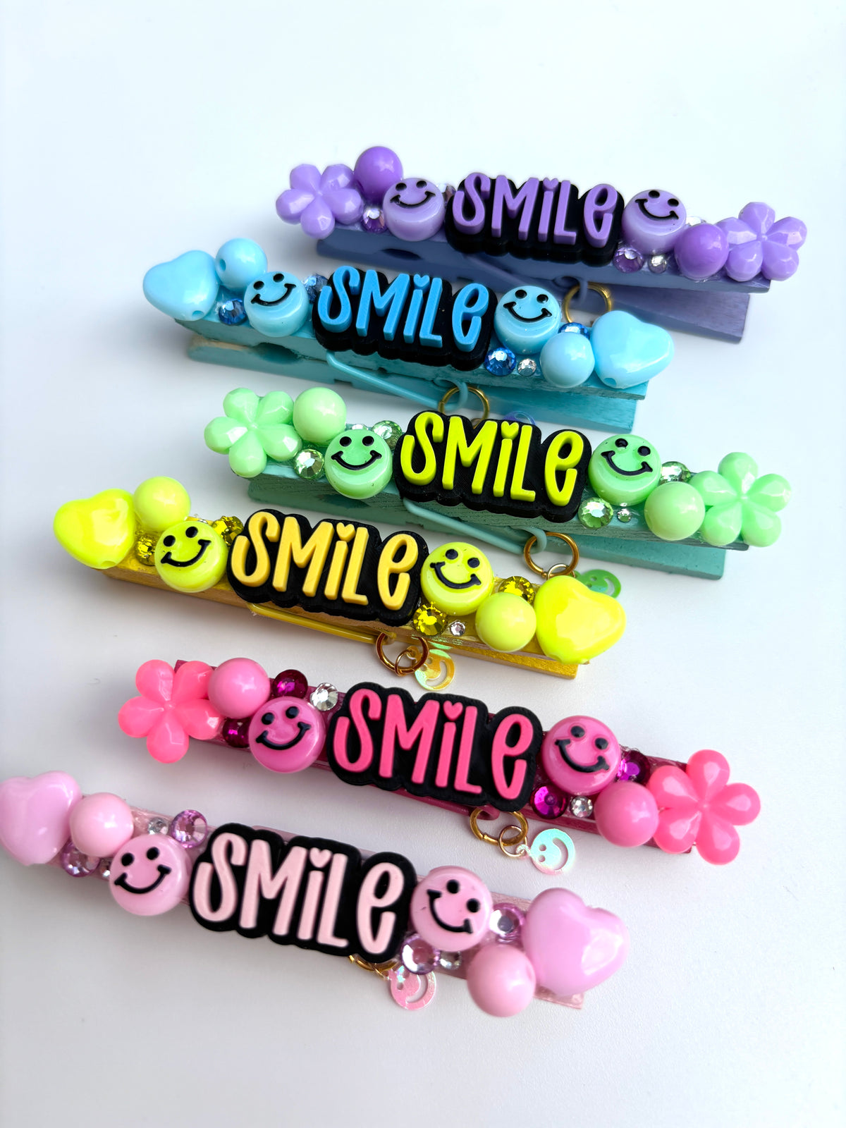 Smile spirit pins - set of 6